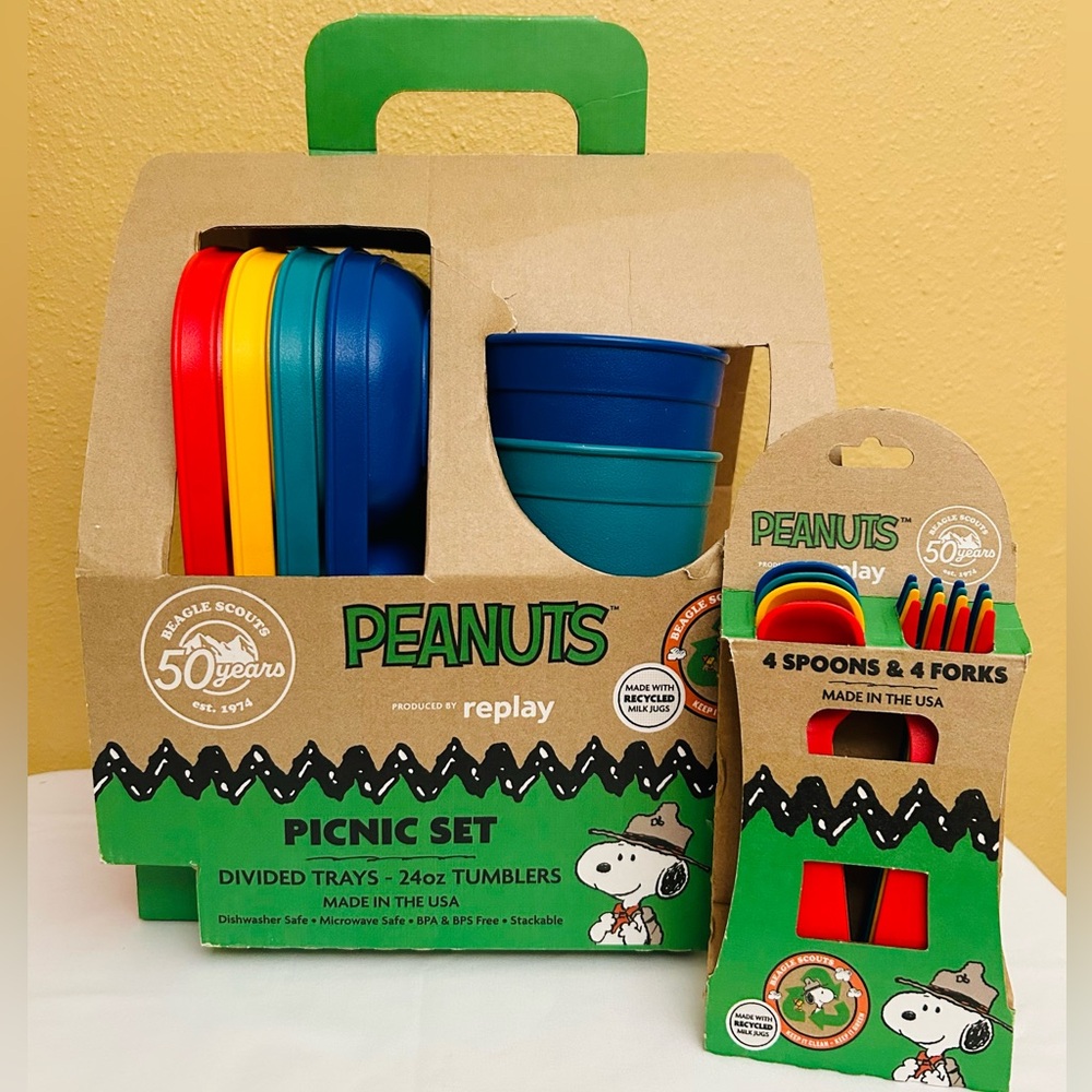 PEANUTS Beagle Scout Snoopy Divided Trays/Tumblers Picnic Set & Spoon/Fork Set